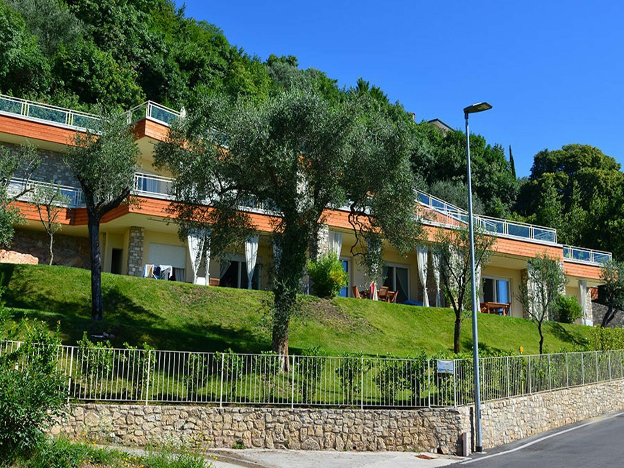 Residence Il Poggio Al Sole トスコラーノ・マデルノ エクステリア 写真